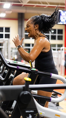 Kim_LevFit_Session2_9x16Crop-07