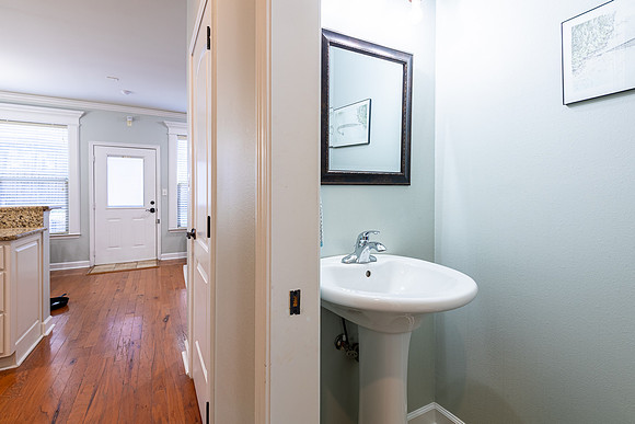 12401 Kanis Road - Rental 009