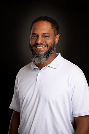 Focus 501 Headshot Examples11