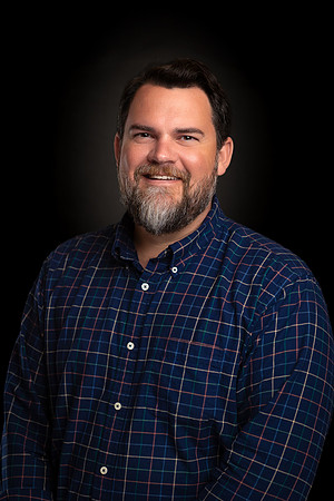 Focus 501 Headshot Examples12
