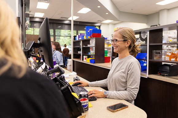 ThePharmacyAtWellington_Workflow_Images-13