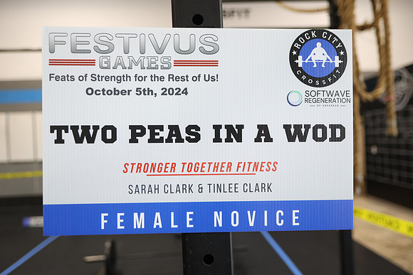 TwoPeasInAWOD_Festivus_Fall24-01