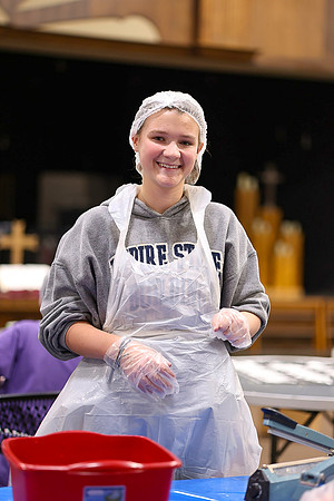 AUMC_Packing Party-14