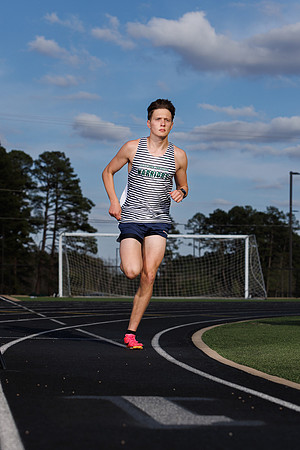 Owen_Sanders_Senior_Sports_Portraits_2024-15