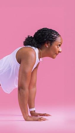 KimLevFit_Session1_16x9_Stories-23