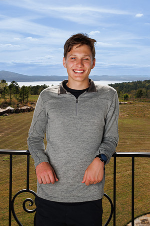 Owen_Sanders_Senior_Sports_Portraits_2024-4