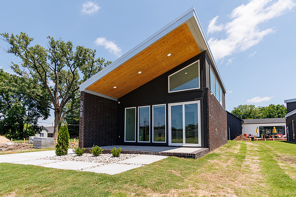 808_N_Poplar_NLR-2