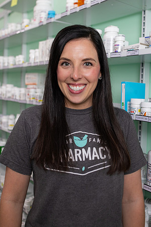 AchorFamilyPharmacy_Headshots+Group-1