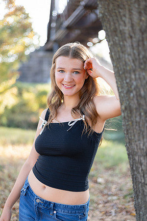 Rachel_Hoff_Senior_Portraits-10