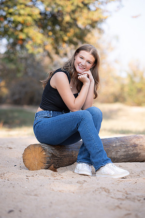 Rachel_Hoff_Senior_Portraits-16