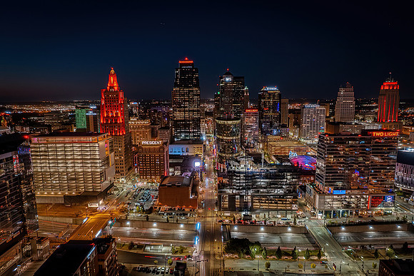KC_City_Skyline_2-SharpenAI-Softness