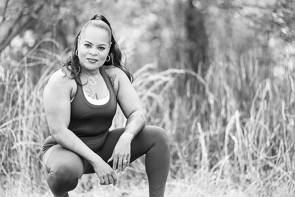 Stephanie_Tucker_LuluAmbas_-20