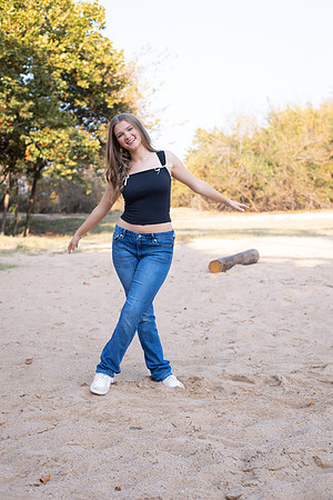 Rachel_Hoff_Senior_Portraits-29
