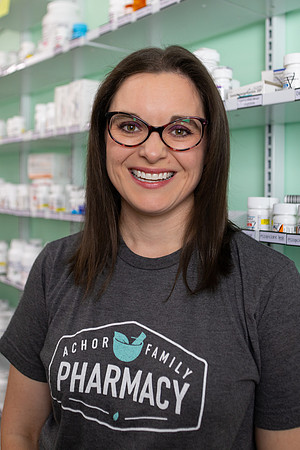 AchorFamilyPharmacy_Headshots+Group-2