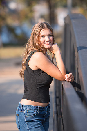 Rachel_Hoff_Senior_Portraits-14