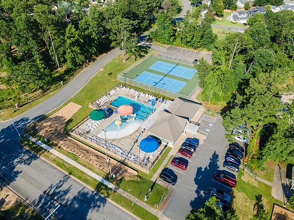 ParkwayPlacePool-3